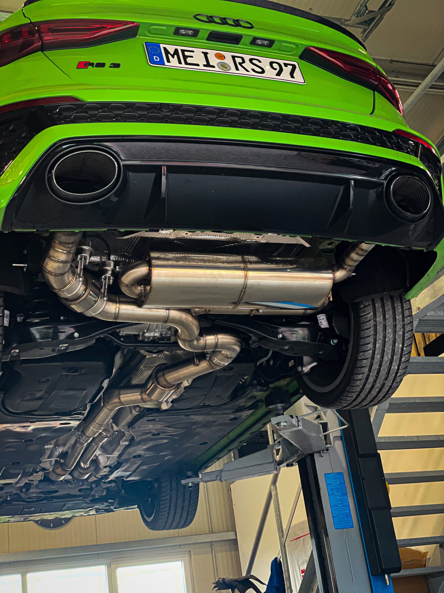 E-EXHAUST Silence 3.5 - RS3 8Y